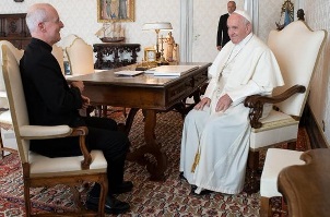 James Martin & Francis-Bergoglio