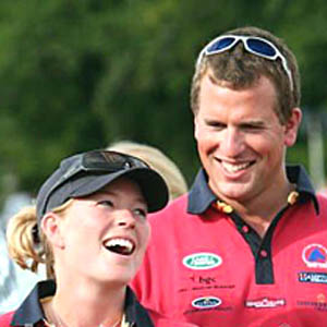 Autumn Kelly & Peter Phillips