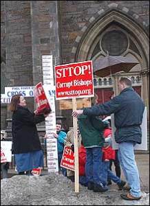 Newchurch Protestors