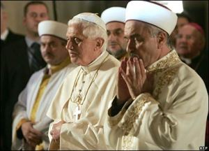 Benedict-Ratzinger in the Blue Mosque