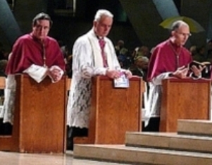 Alfonso Galarreta, Richard Williamson, Tisser de Mallerais