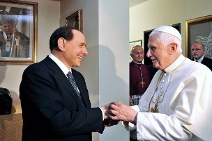 Silvio Berlusconi & Benedict-Ratzinger