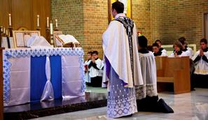 Traditional Latin Mass