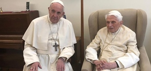 Francis-Bergoglio & Benedict-Ratzinger