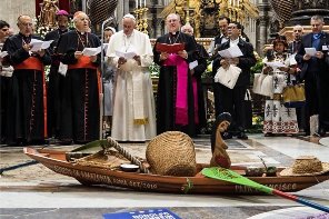 Francis-Bergoglio Blesses Pagan Idol of Pachamama