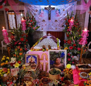 Dia de los Muertos Altar