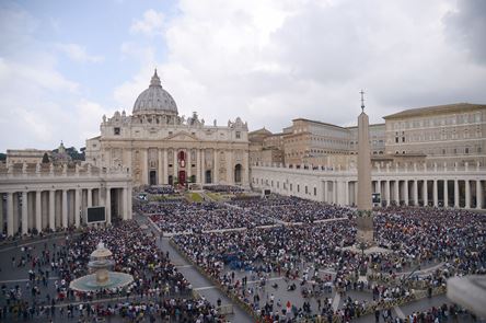 Francis-Bergoglio St. Peter's Piazza