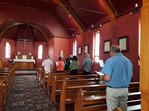 Traditional Latin Mass